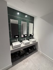 Lower Ground Floor, 3 Neptune Square, Brighton, Office / Retail To Let - IMG_0119.jpeg