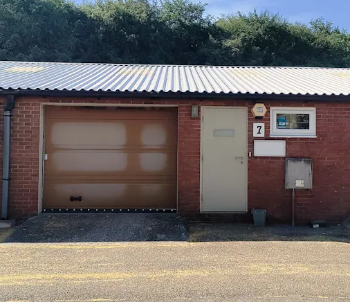 Unit 7, The Calvert Centre, near Basingstoke, Industrial To Let - unit 7 010626 a.jpg