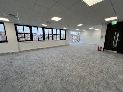 Regent House, Borehamwood, Office To Let / For Sale - 8.jpg