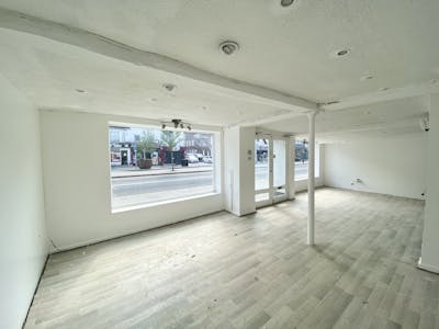 44 High Street North, Dunstable, A3 (Restaurants and Cafes) / Cafe (A1) / Food & Beverage / Restaurant / Restaurant / Cafe / Retail / High Street Retail / Retail - In Town / Wellbeing To Let - Image 2