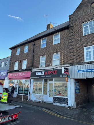 147 High Street, Potters Bar, Retail To Let - External.jpg