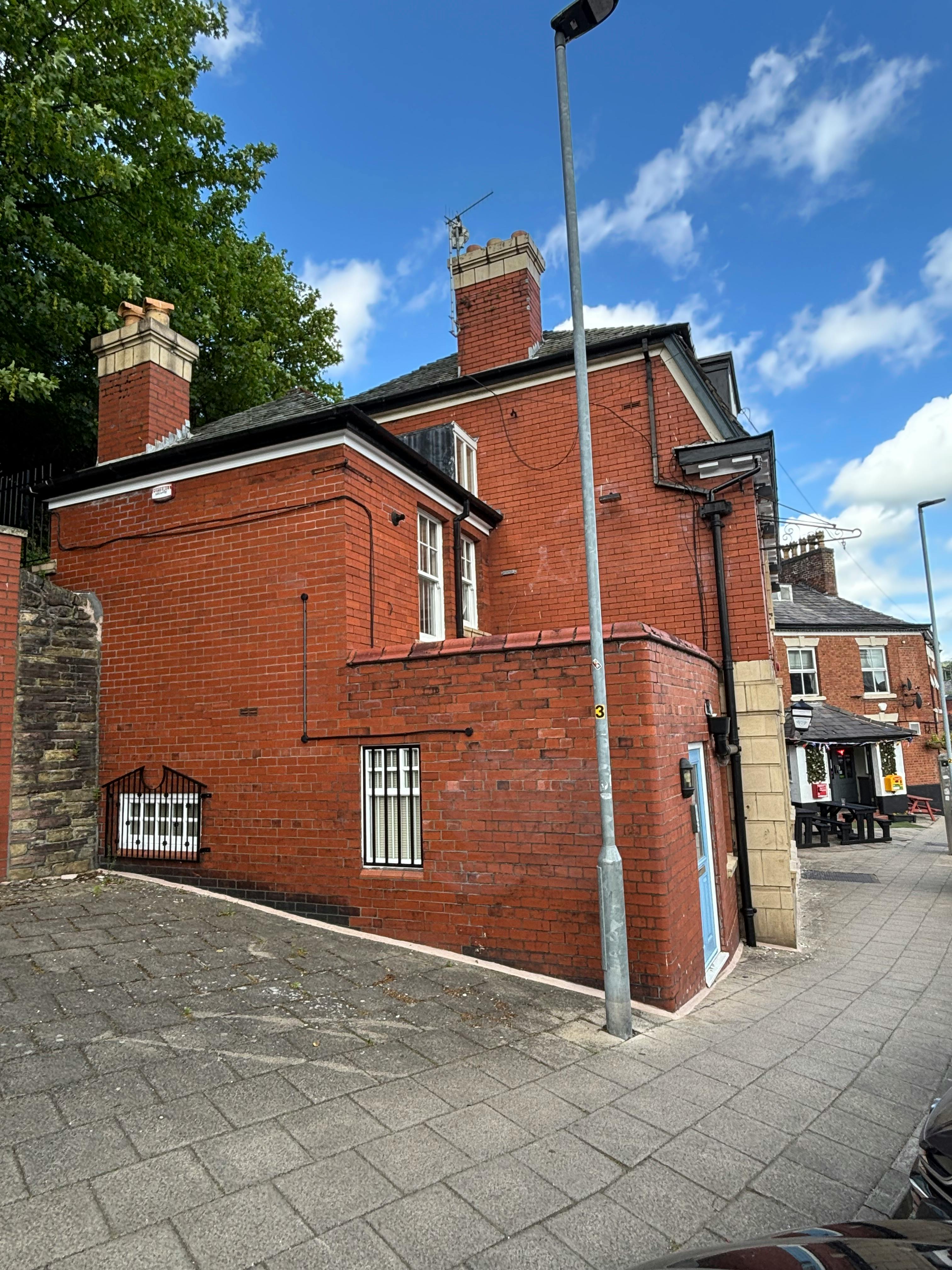 Offices, 70 Waters Green, Macclesfield, Offices To Let - IMG_5452.jpg
