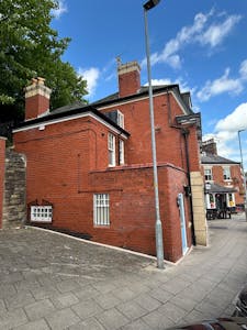 Offices, 70 Waters Green, Macclesfield, Office To Let - IMG_5452.jpg