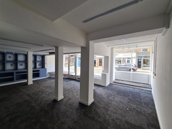 106-108 Guildford Street, Chertsey, Retail To Let / For Sale - 20240904_114142.jpg