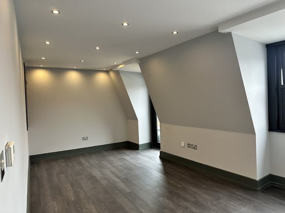 93-95 Queen Street, Maidenhead, Other / Retail To Let / For Sale - IMG_2382.JPEG