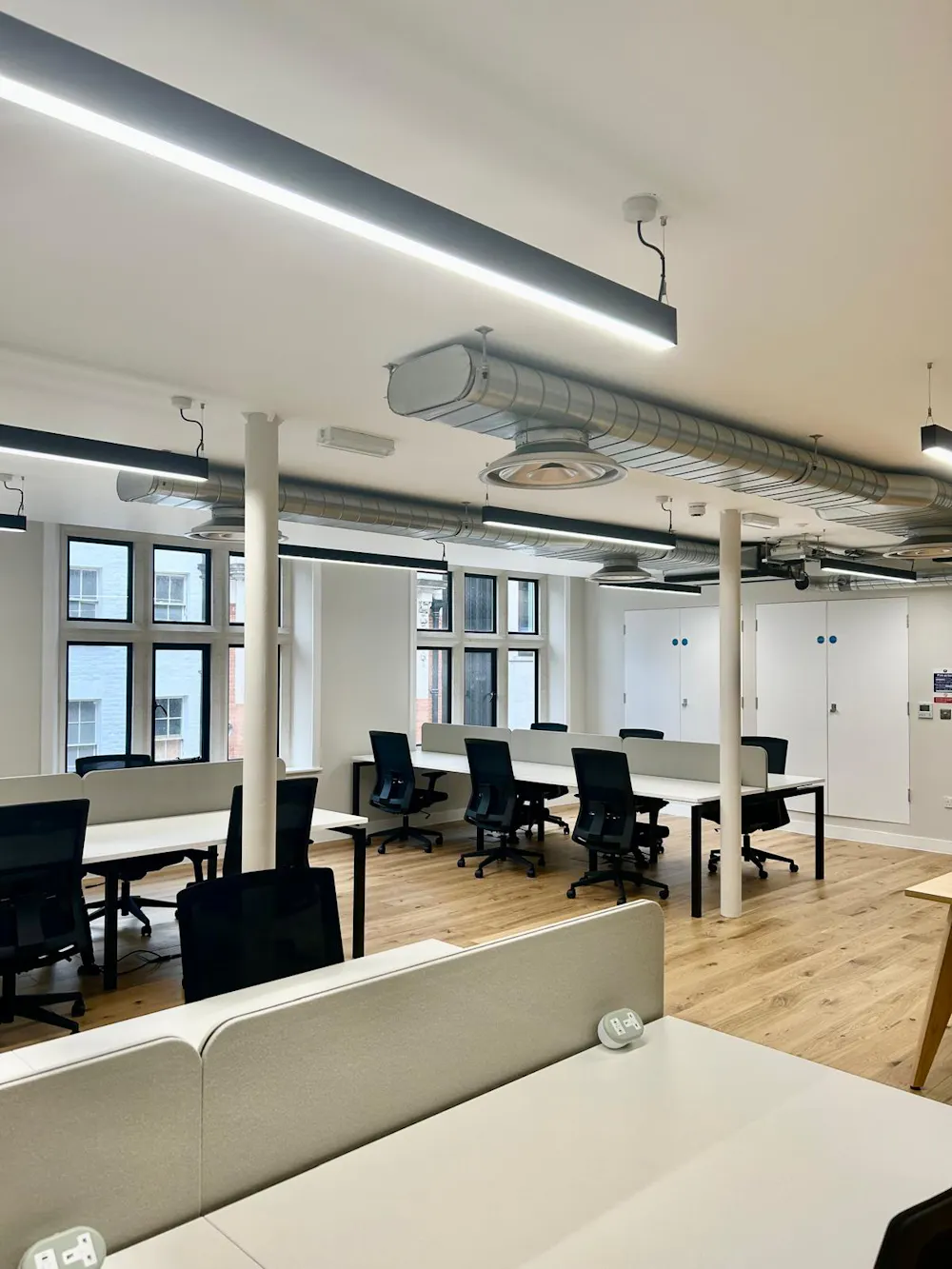 25-6 Dering Street, 25-26 Dering Street - 2nd Floor