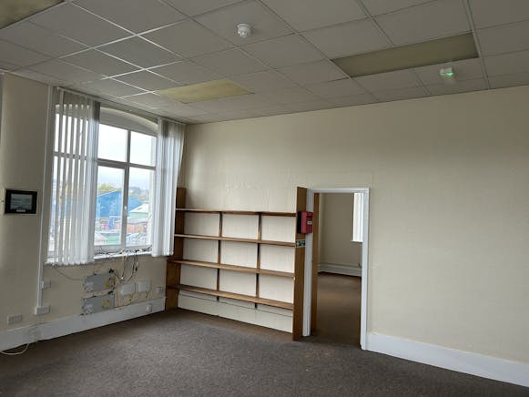 Weighbridge House, Kemys Way, Swansea, Offices To Let - IMG_0882.jpg