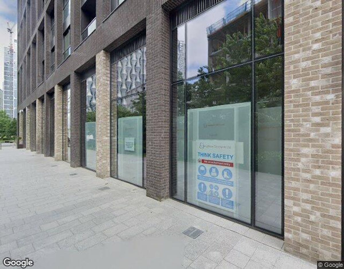 12 Charles Clowes Walk, Nine Elms, London