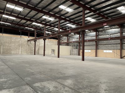 Warehouse With Office, Jebel Ali Industrial, Dubai, Warehouse To Let - IMG_1803.jpg