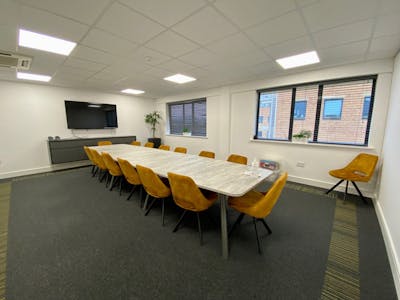 First Floor, 9 Old Field Road, Bridgend, Office To Let - 9 Bocam 04.jpg