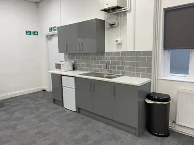 13 Bond Court, Leeds, Office To Let - IMG_3178.jpg