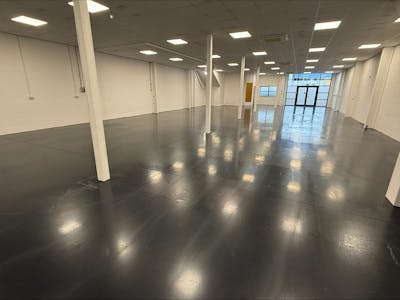 Unit 10 Capital Business Park, Borehamwood, Light Industrial / Office / Trade Counter / Warehouse To Let - processed-F4E72CE6-1DA9-4CEC-BA84-AE2B8EF31DCA.jpeg