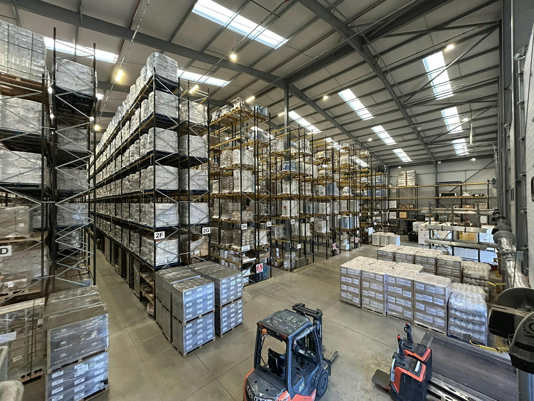 Warehouse Two, Chelworth Industrial Estate, Swindon, Industrial To Let - IMG_6885.JPEG