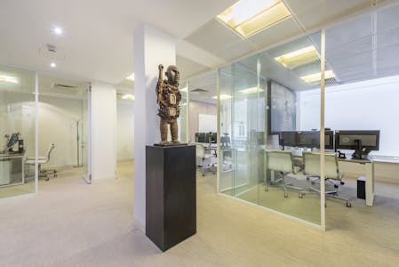 10 Brook Street, London, Office To Let - office 12.jpg