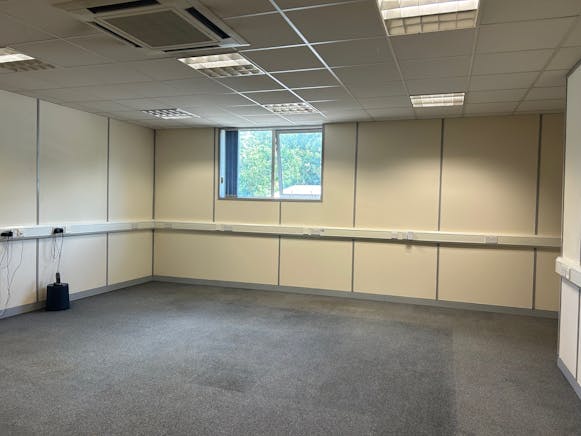 Unit 10 Blackbushe Business Park, Aragon Road, Yateley, Offices To Let - 27.jpg