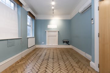 14 Broadwick Street, London, Offices To Let - _DSC2579.jpg