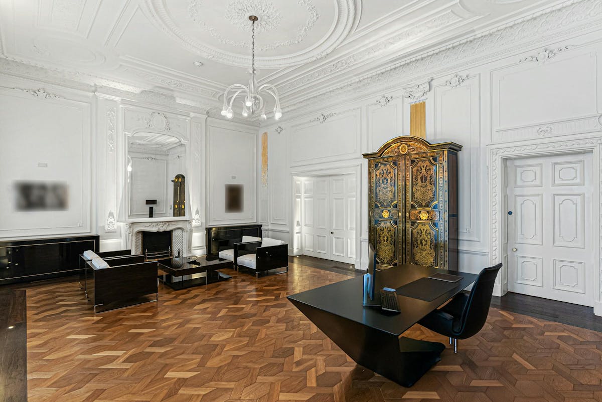 0a8eac601c583b56e63a8abe8923eeaa 9