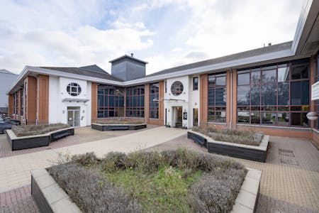4 Elstree Gate, Borehamwood, Office To Let - IW181224GKA001_ret.jpg