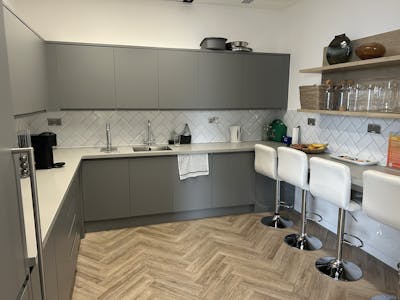 1 Angel Court, 1 Angel Court, London, Office Lease Assignment - IMG_0073.jpg