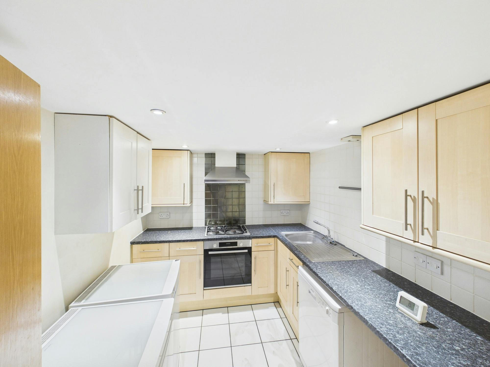 North Street, North Street, Thame, Investment / Residential For Sale - CAM05222G0-PR0078-STILL004.jpg