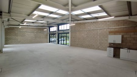 Unit 101, Market Drayton, Light Industrial To Let - Internal 3.JPEG