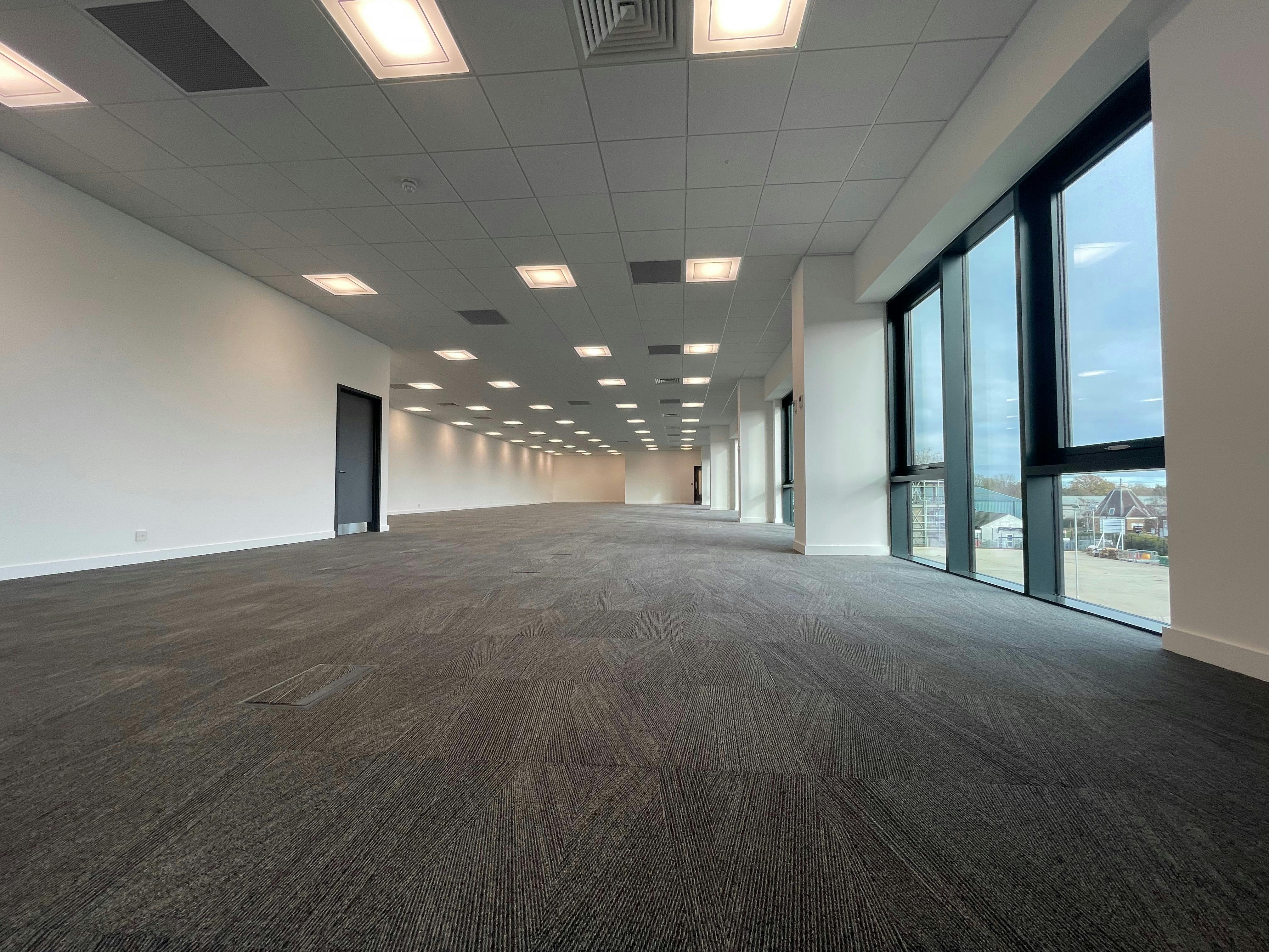 INTER, Tewin Road, Welwyn Garden City, Hertfordshire, Warehouse & Industrial To Let - IMG_2429.jpeg