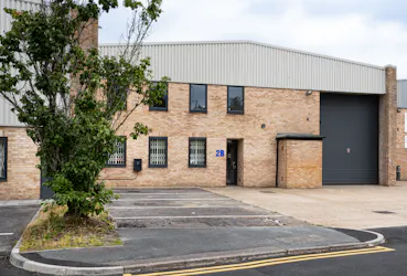 Unit 2B, Albany Park, Camberley, Industrial To Let - 26040_085 30 x 20.jpg - More details and enquiries about this property