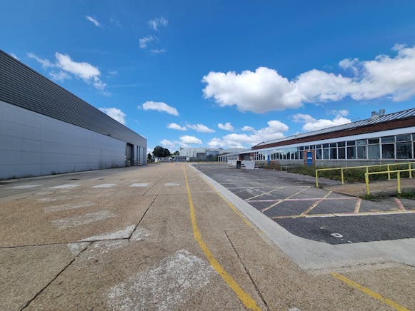 Land & Buildings at 20 Davis Way, Newgate Lane, Fareham, Industrial / Open Storage To Let - 20250707_112424.jpg