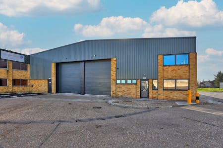 Unit A, 199 Long Lane, Stanwell, Industrial / Warehouse To Let - Front loading