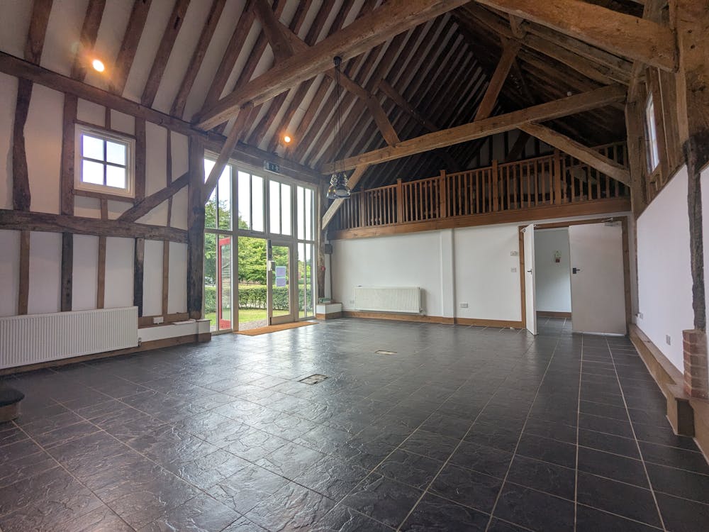 Unit 6 Ockley Court - 1000006536.jpg
