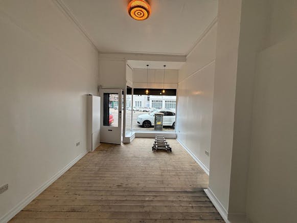 134 Newlands Road, Glasgow, Retail To Let - PHOTO20250805203856 2.jpg