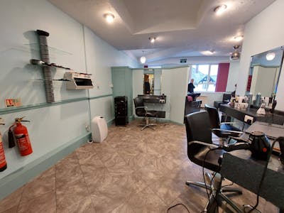 First Floor Premises, 21A Canute Place, Knutsford, Retail / Office To Let - Image 2