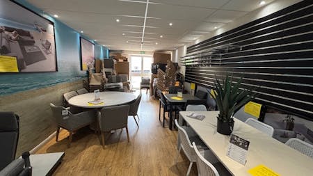 Burgundy Court, 66-72 Springfield Road, Chelmsford, Office / Retail To Let - IMG_2131.jpg