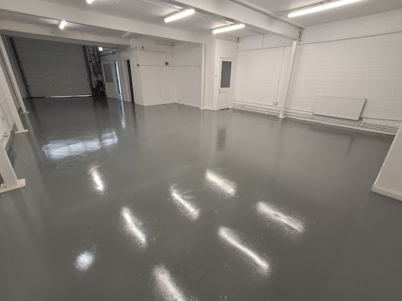 Unit 7 Progress Business Park, Progress Way, Croydon, Industrial To Let - 20250415_104355.jpg