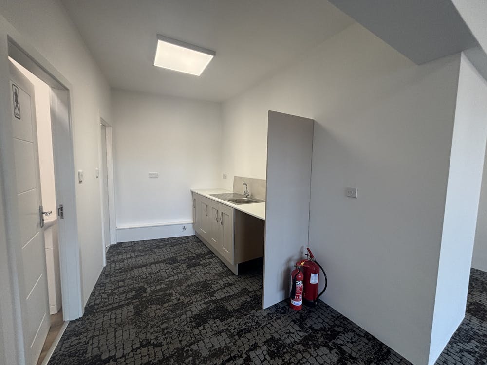 1st Floor, 10 George Street - IMG_0861.JPG