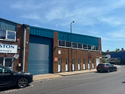 Units 2, 4 & 5 Devon Street, Peckham, Industrial To Let - 0e87b5e4-8edc-419f-89d7-7353c7b1835b.JPG