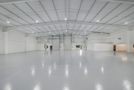 Unit 7 Plane Tree Crescent, Feltham, Warehouse To Let - Plane Tree 6.jpg