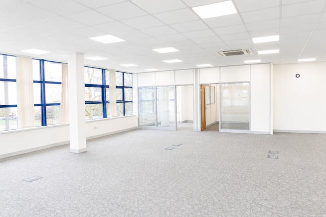 1 Astra Centre, First Floor, Harlow, Offices To Let - Astra first floor office interior 1 .jpeg