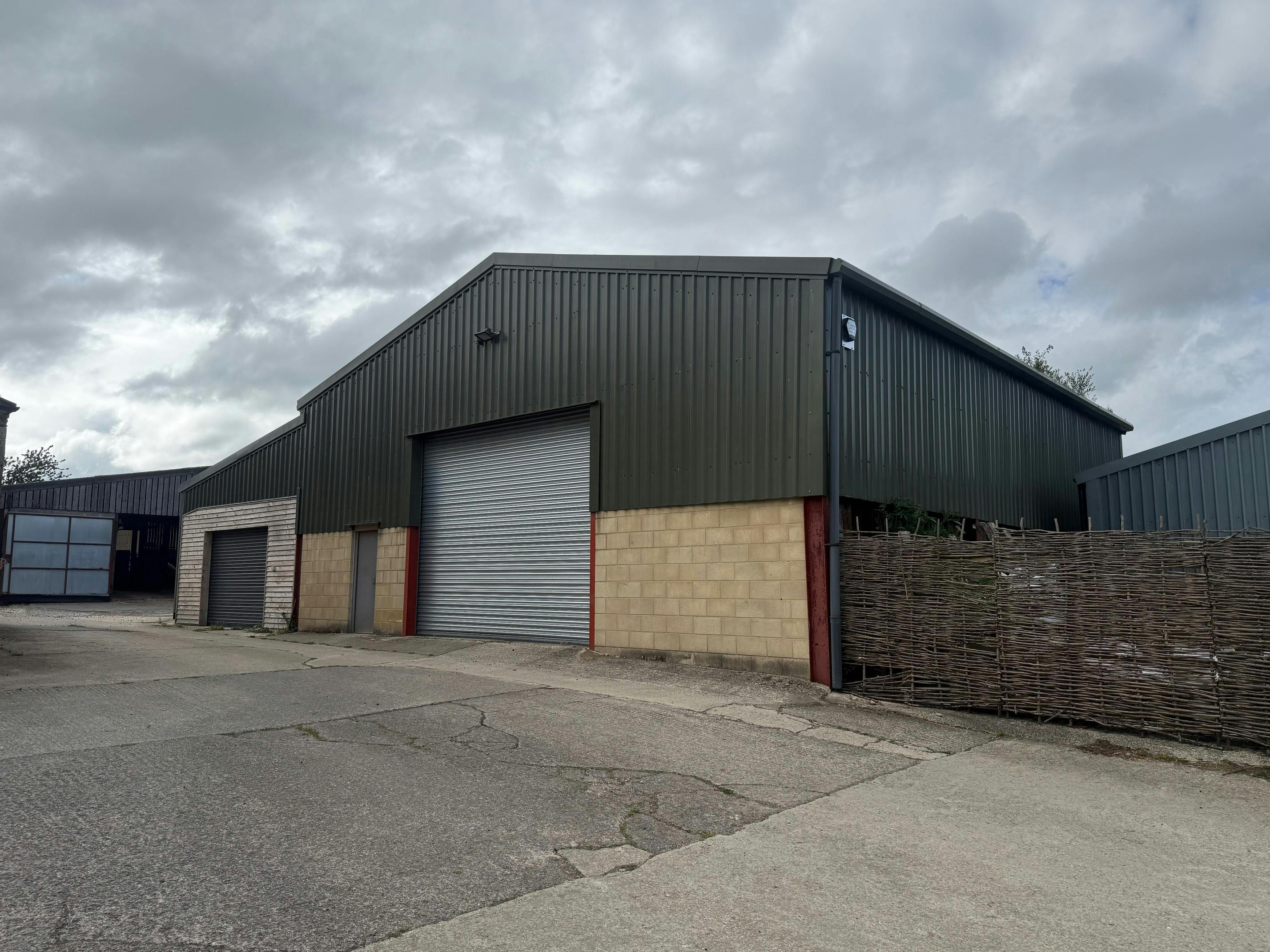 Storage Unit, Church Farm, Long Newnton,, Tetbury, Industrial To Let - 2.jpg