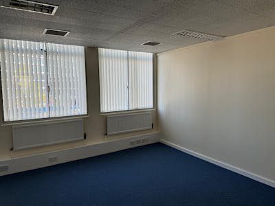 Suite A, Northside House, Barnet, Office To Let - Suite A 7.jpg