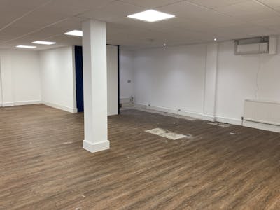 Ground Floor, Buckingham House, Buckingham Street, Aylesbury, Office To Let - IMG_5825.JPEG