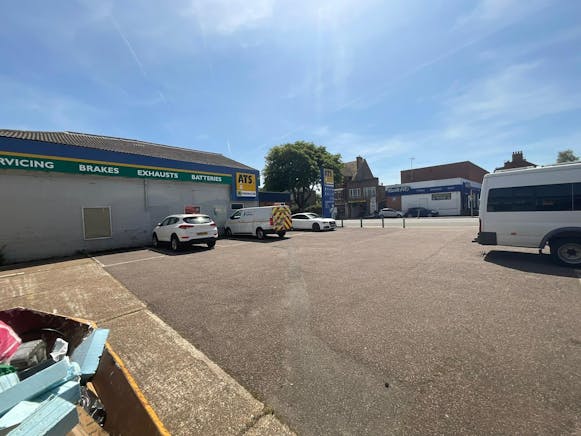 Former ATS Centre, Folkestone, Industrial For Sale - 3b293298-d8bb-4b71-bfbe-bcfcb3ff9edb 2.JPG