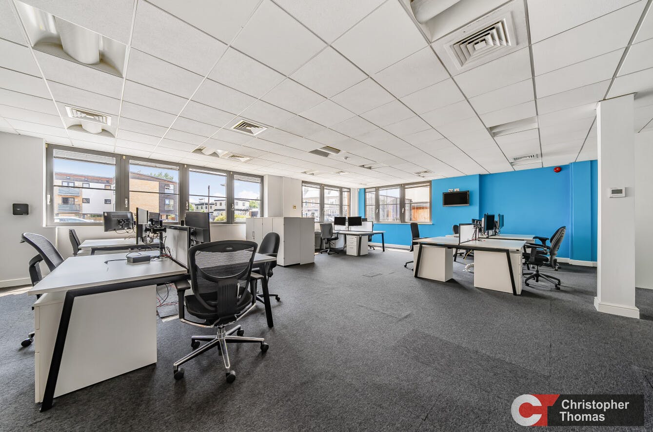 Staines One, Station Approach, Staines-Upon-Thames, Office To Let - Open plan ii.jpg