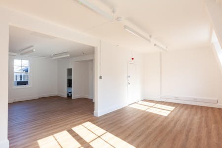 17-18 Margaret Street, London, Office To Let - fe513e3d1c6710670467260ab09a8f98.jpeg