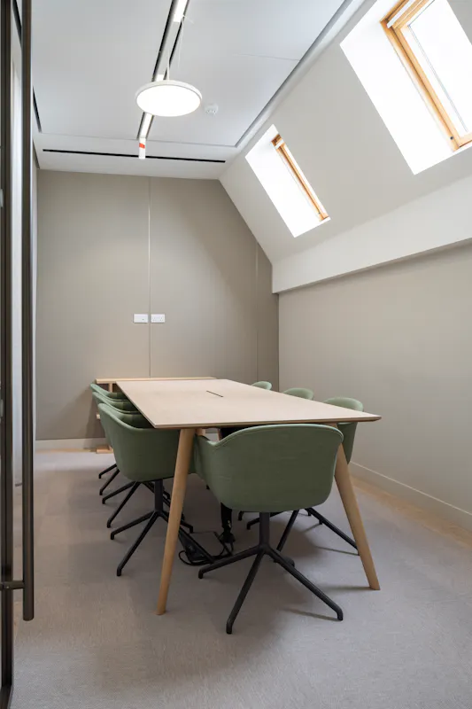 MC4476-2989.jpg York House, London, Office To Let - MC4476-2989.jpg