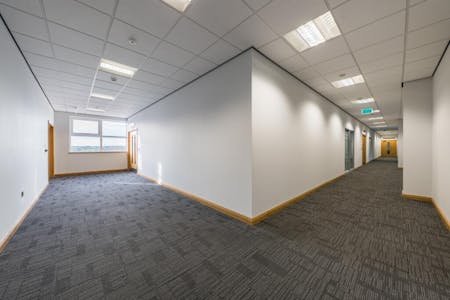 North Sea Crossing, Stanford-le-Hope, Office To Let - a188dadc2a62b6cee63f20ecac542590.jpeg