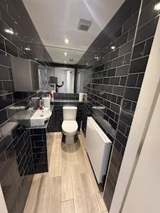 5 Platinum Road, Manchester, Industrial/Logistics To Let - P4.jpg