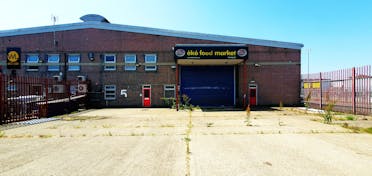 Unit 5, Meridian Trading Estate, Bugsby's Way,, Charlton, Warehouse & Industrial / Warehouse & Industrial To Let - 20230609_124837  Edited.jpg - More details and enquiries about this property