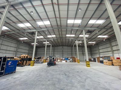 Dubai Investment Park 1, Dubai, Warehouse To Let - 05.jpg