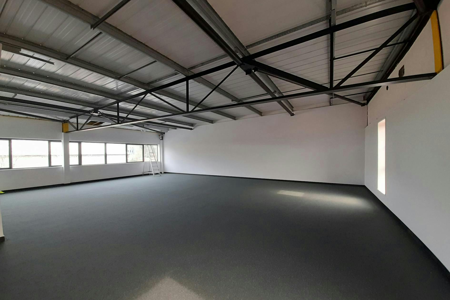 2 Chineham Point, Basingstoke, Industrial / Warehouse To Let - 69ccc59b6f0b7ea92de9718fe22432c720250310121932.jpg
